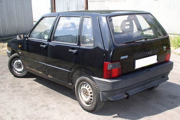 Fiat Uno - größtenteils weggerostet